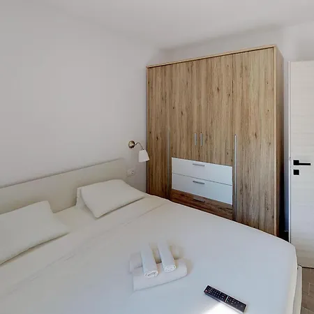 Gorgeous In With House Sea View Apartmán Drenje (Istria)